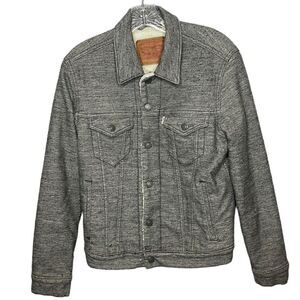 Levi’s Grey Soft Sherpa Trucker Jacket. Size Small.